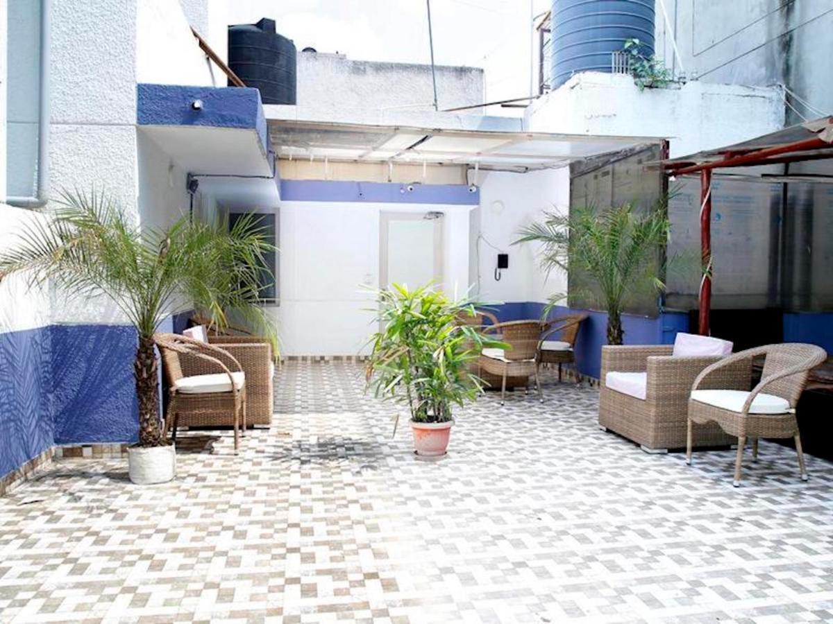 Maplewood Guest House, Neeti Bagh, New Delhiit Is A Boutiqu Guest House - Room 3 Nova Deli Exterior foto
